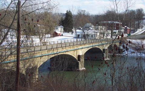 Bridge into Potageville, NY